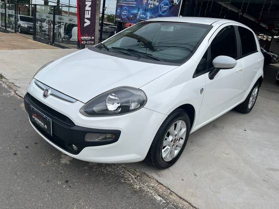 FIAT PUNTO 1.4 ATTRACTIVE 8V FLEX 4P MANUAL